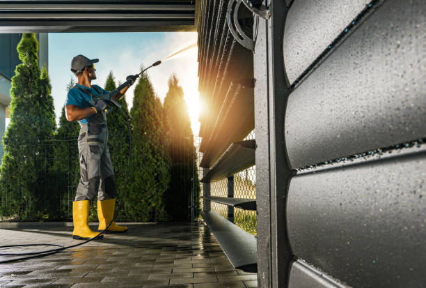 Best Restaurant Pressure Washing  in University Gardens, NY